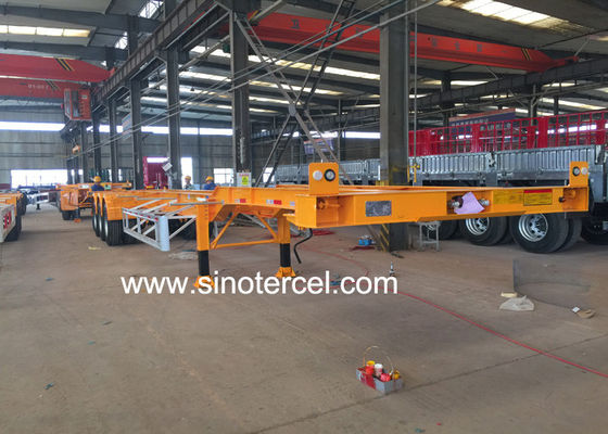 Customized 3 Axle Flatbed Semi Trailer 6880mm 1310mm Wheel Base